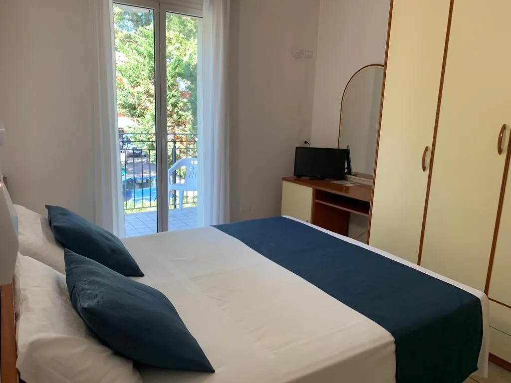 Hotel B&B Des Bains Milano Marittima Italia