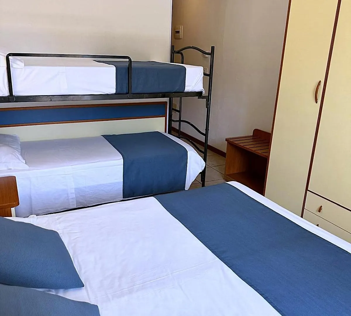 Hotel B&B Des Bains Milano Marittima